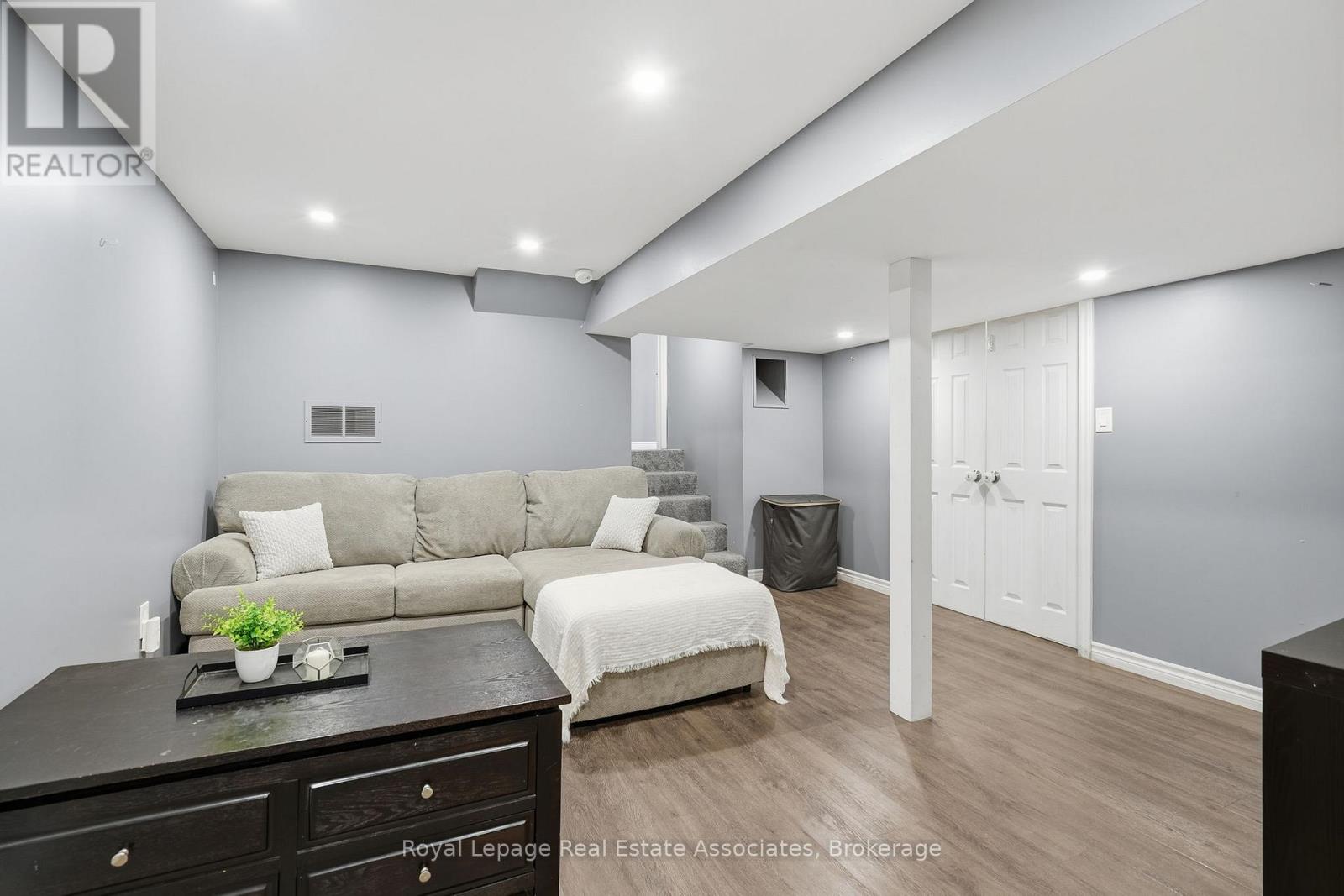 3 Tynedale Court, Hamilton, Ontario  L0R 1H3 - Photo 22 - X12913348