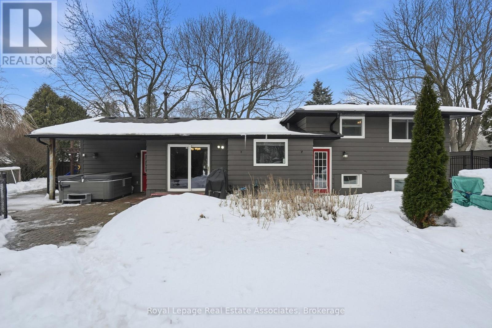 3 Tynedale Court, Hamilton, Ontario  L0R 1H3 - Photo 26 - X12913348