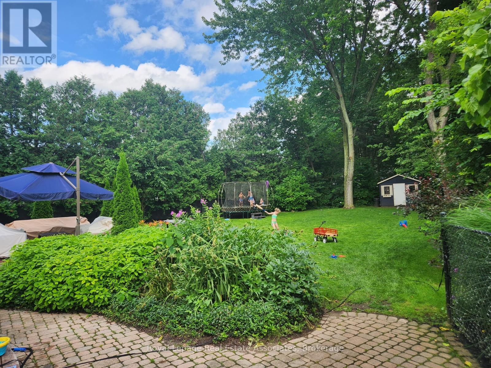 3 Tynedale Court, Hamilton, Ontario  L0R 1H3 - Photo 36 - X12913348