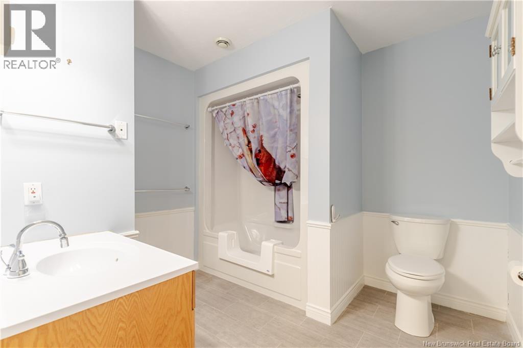 158 Hanwell Road Unit# 107, Fredericton, New Brunswick  E3B 9K7 - Photo 16 - NB135663