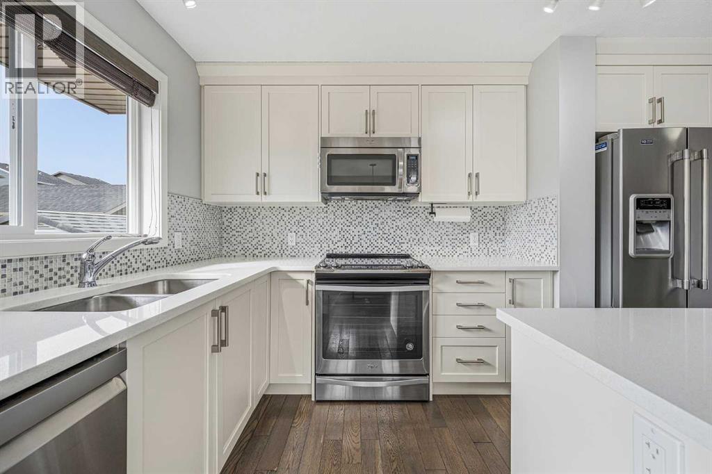 211 Fireside Drive, Cochrane, Alberta