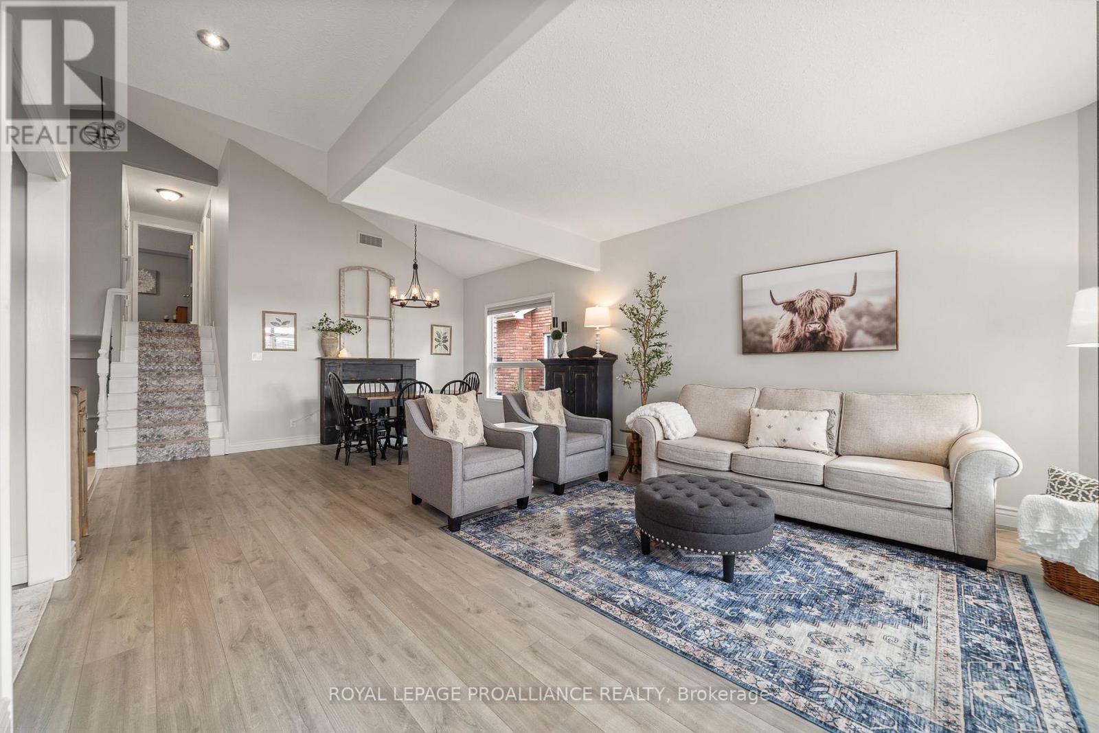 9 Spruce Gardens, Belleville, Ontario  K8N 5W3 - Photo 10 - X12797344