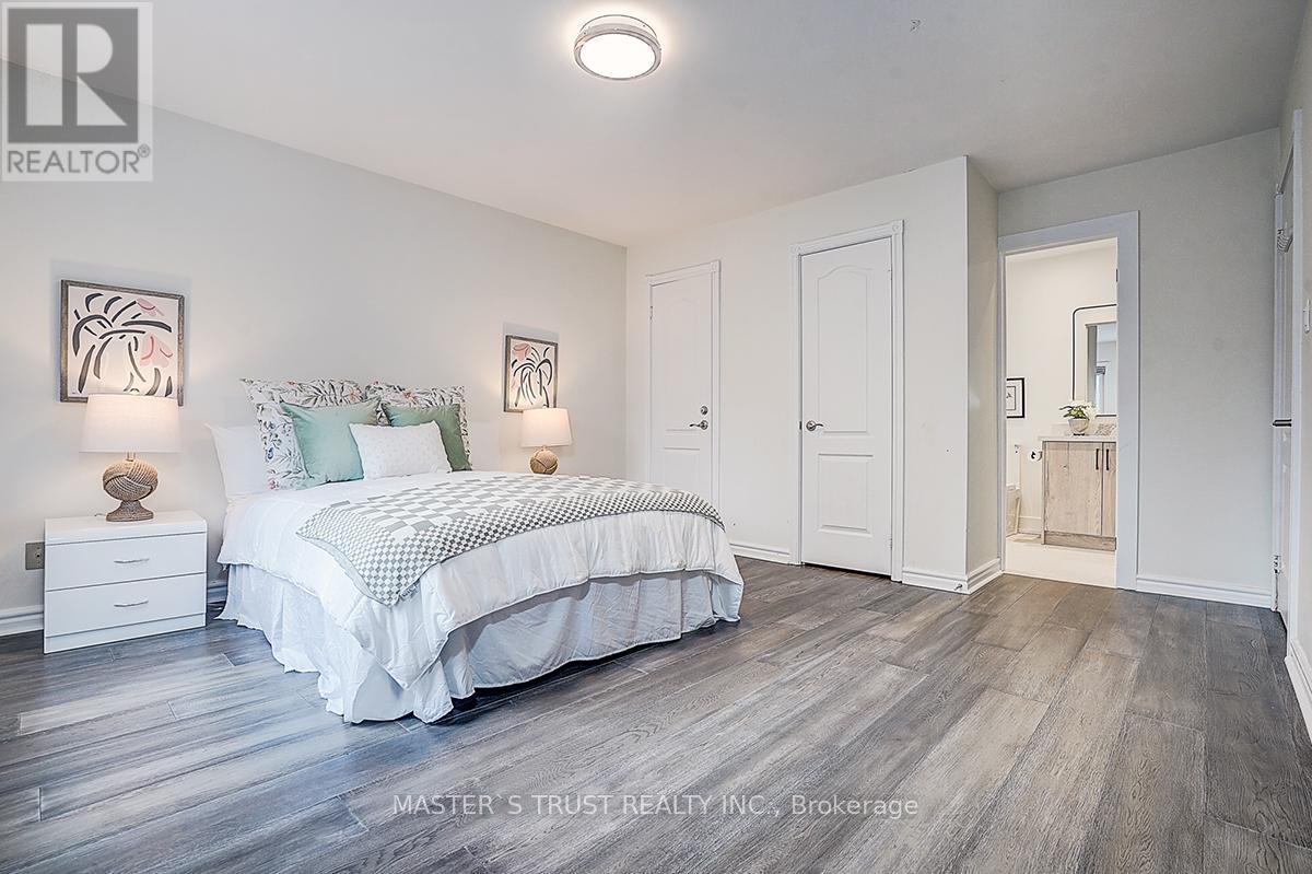 10 Melchior Crescent, Markham, Ontario  L3R 8Z6 - Photo 35 - N12910796