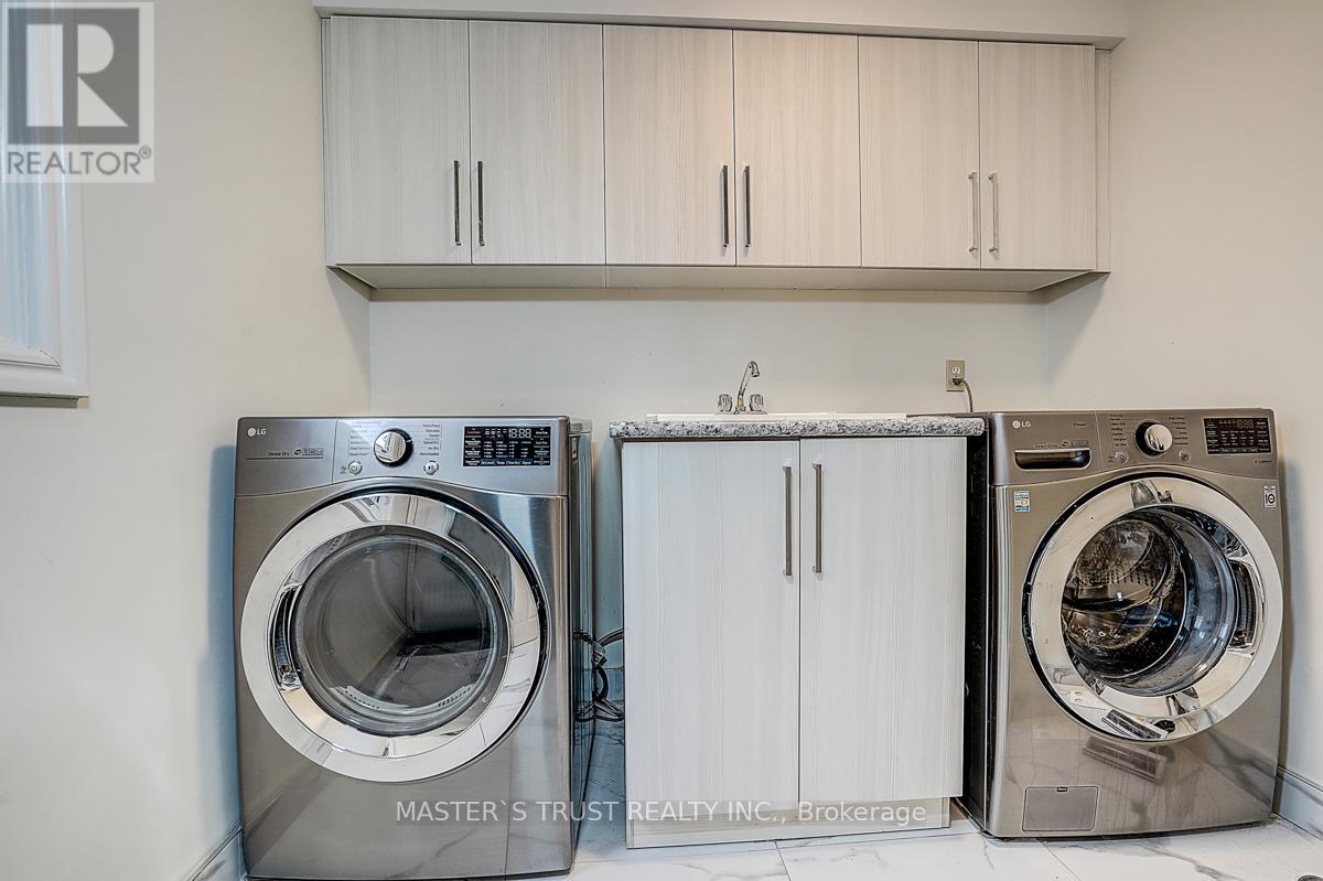 10 Melchior Crescent, Markham, Ontario  L3R 8Z6 - Photo 27 - N12910796