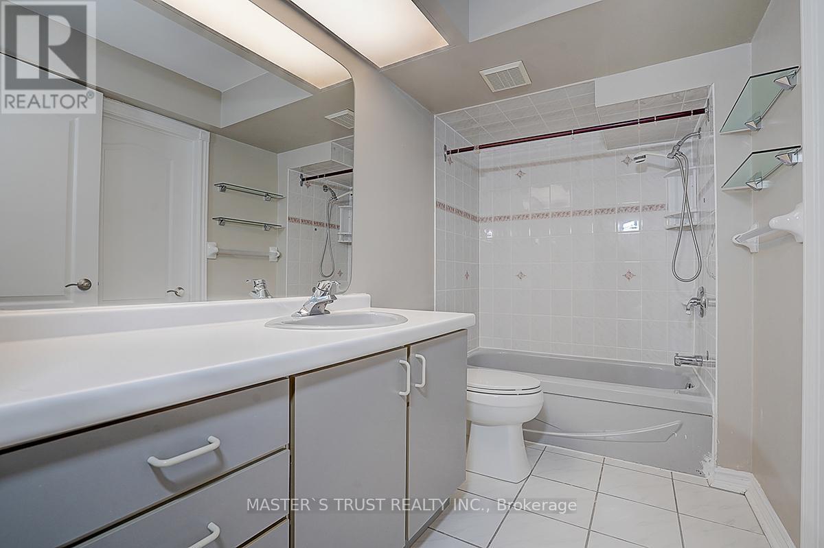 10 Melchior Crescent, Markham, Ontario  L3R 8Z6 - Photo 44 - N12910796