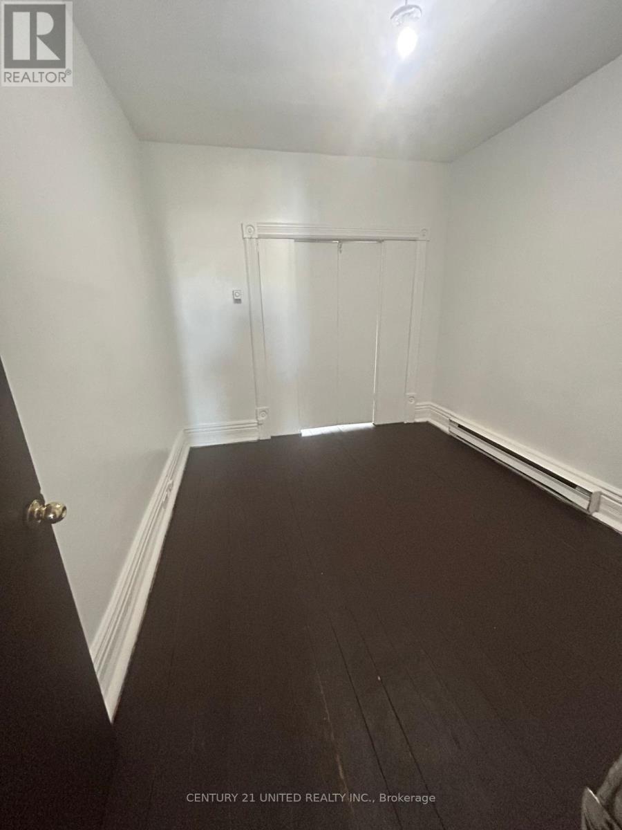 6 - 164 Charlotte Street, Peterborough, Ontario  K9J 2T7 - Photo 8 - X12913538