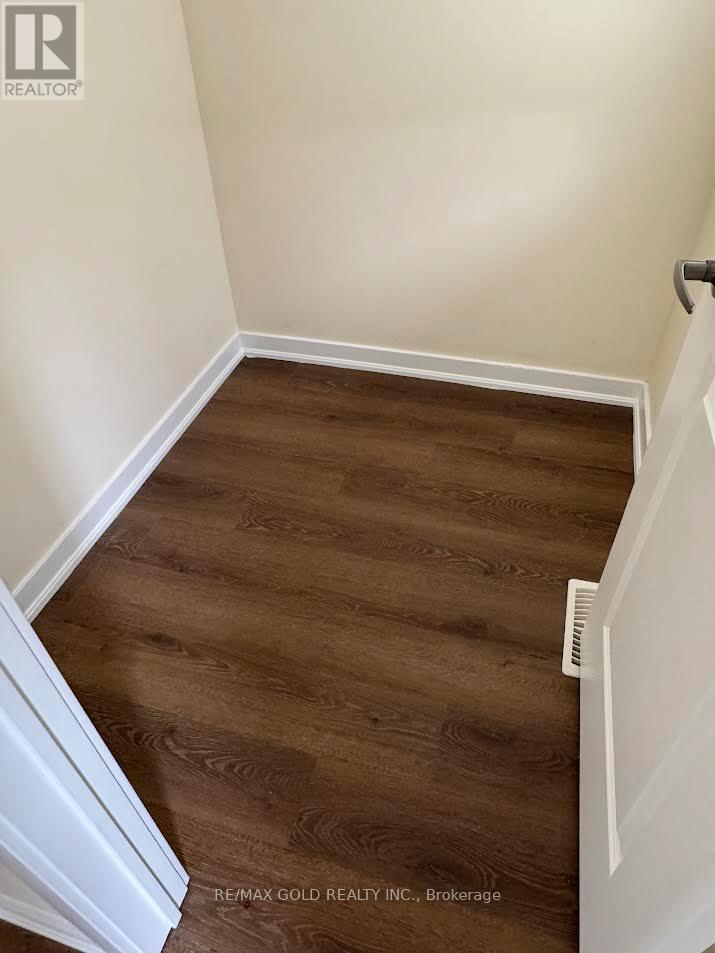 78 Pagebrook Crescent, Hamilton, Ontario  L8J 0K7 - Photo 6 - X12829984