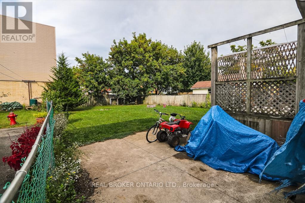 56 Regent Street E, Welland, Ontario  L3B 4H6 - Photo 27 - X12898974