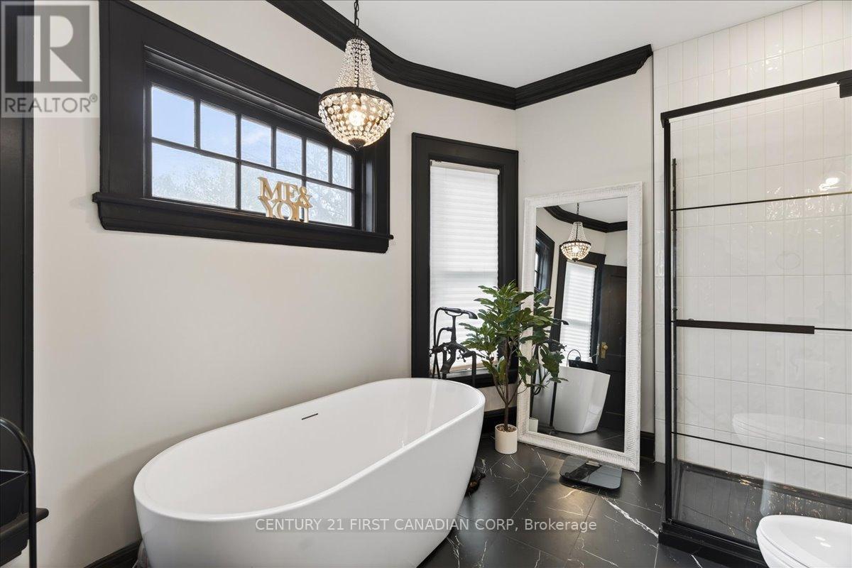 18 Colborne Street, Strathroy-Caradoc, Ontario  N7G 2L9 - Photo 29 - X12913456