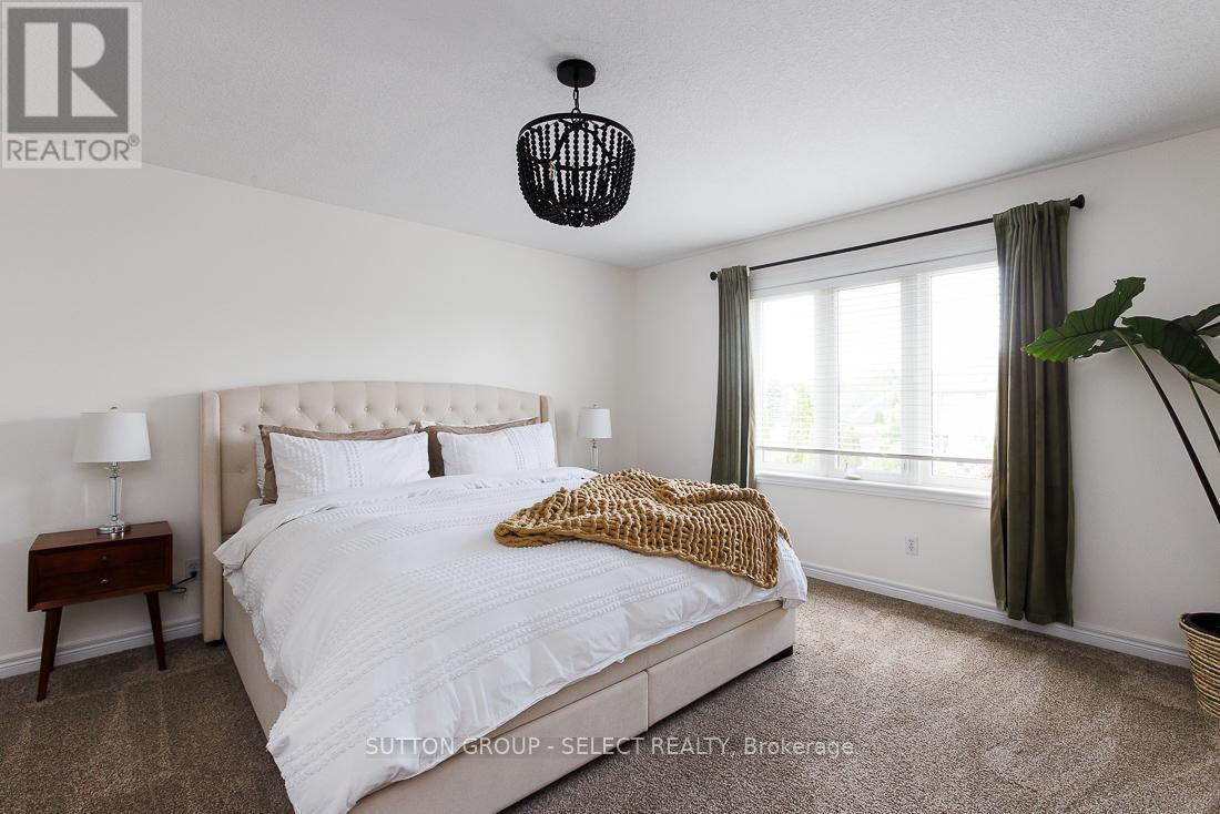 382 Plane Tree Drive, London North, Ontario  N6G 5J4 - Photo 19 - X12913522