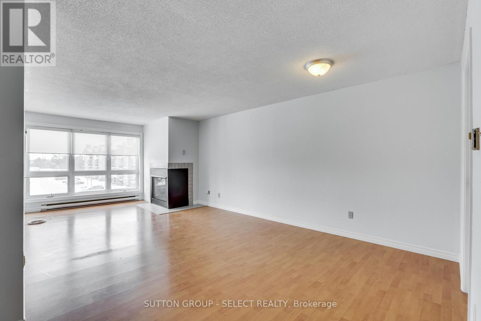 315 - 15 Jacksway Crescent, London North, Ontario  N5X 3T8 - Photo 11 - X12913524