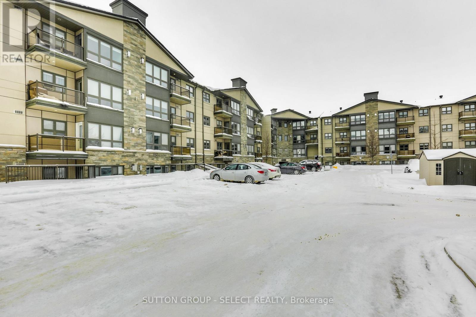 315 - 15 Jacksway Crescent, London North, Ontario  N5X 3T8 - Photo 2 - X12913524