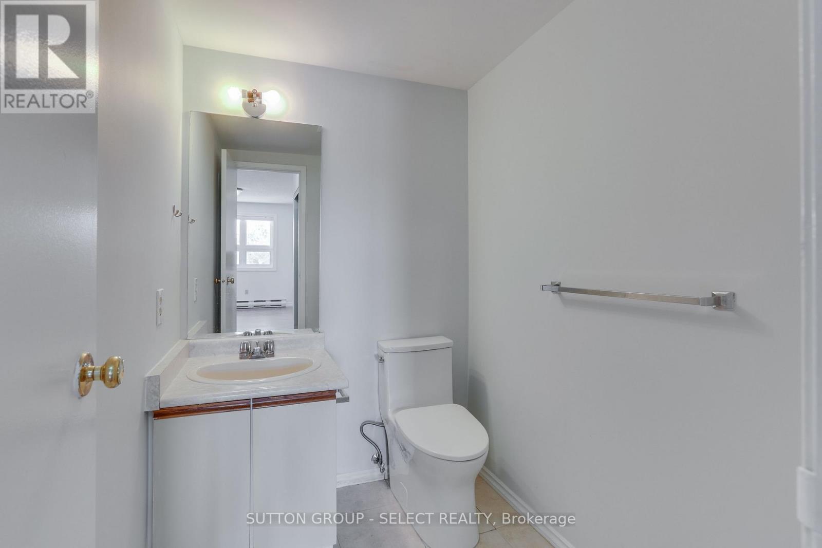 315 - 15 Jacksway Crescent, London North, Ontario  N5X 3T8 - Photo 28 - X12913524