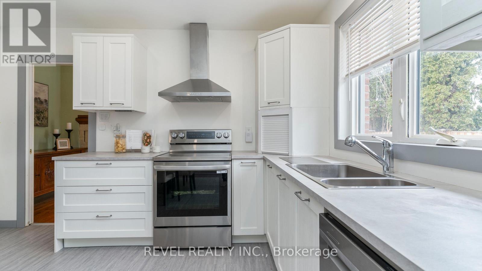 11 Tallwood Circle, London North, Ontario  N5X 2S1 - Photo 17 - X12913544