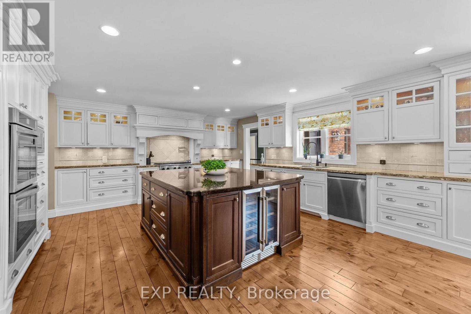 29830 Centre Road, Adelaide Metcalfe, Ontario  N7G 3H7 - Photo 16 - X12913632