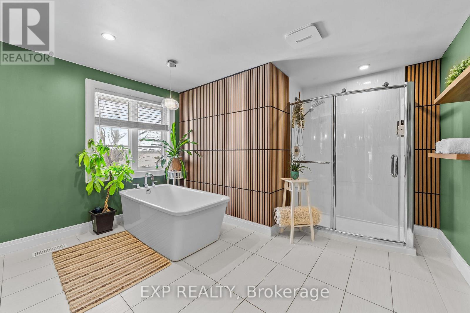 29830 Centre Road, Adelaide Metcalfe, Ontario  N7G 3H7 - Photo 31 - X12913632