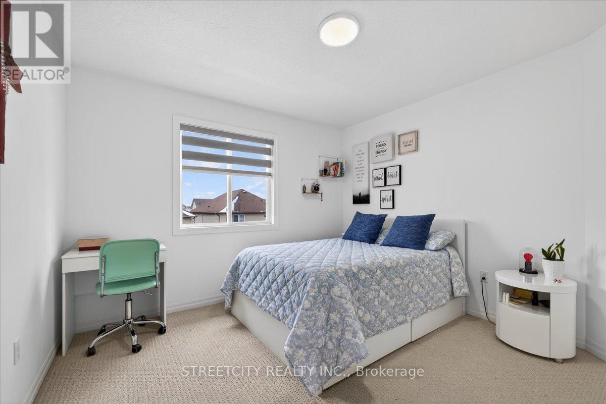 3225 Pomeroy Lane, London South, Ontario  N6P 1W3 - Photo 33 - X12913658