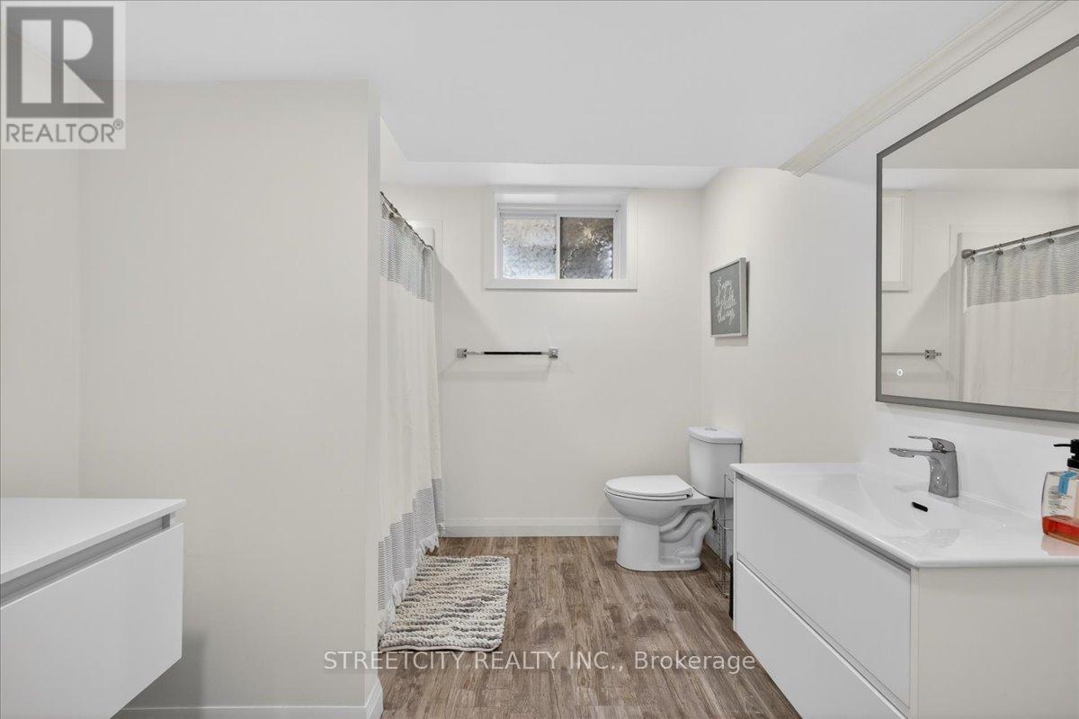 3225 Pomeroy Lane, London South, Ontario  N6P 1W3 - Photo 43 - X12913658