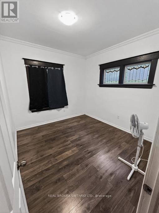 56 Regent Street E, Welland, Ontario  L3B 4H6 - Photo 13 - X12898974