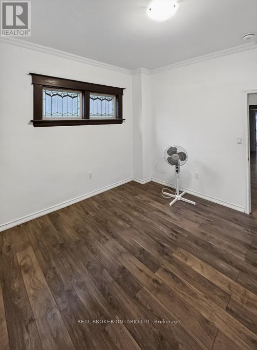 56 Regent Street E, Welland, Ontario  L3B 4H6 - Photo 14 - X12898974