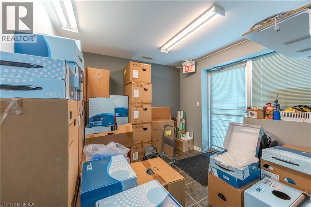 340 Henry Street Unit# 15, Lwr, Brantford, Ontario  N3S 7V9 - Photo 20 - 40813036