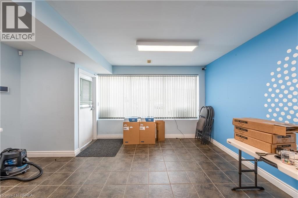 340 Henry Street Unit# 15, Lwr, Brantford, Ontario  N3S 7V9 - Photo 6 - 40813036