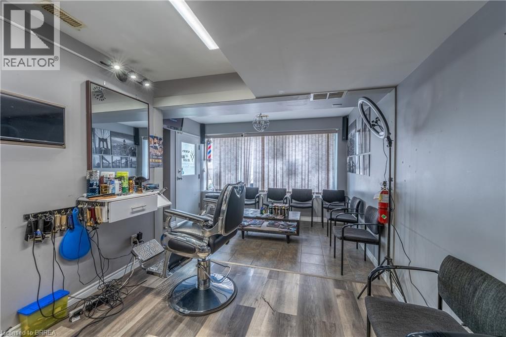 340 Henry Street Unit# 16 Lower, Brantford, Ontario  N3S 7V9 - Photo 6 - 40812986