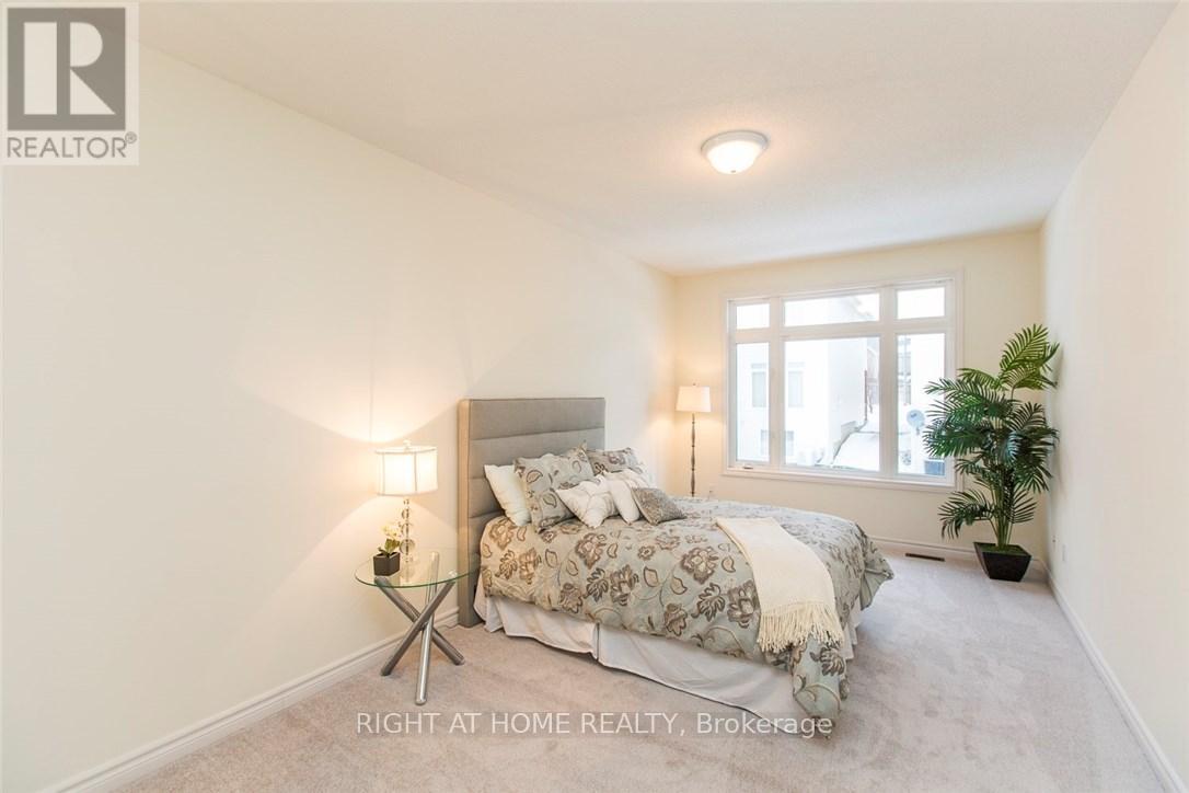 113 Passageway Way, Ottawa, Ontario  K2M 1H6 - Photo 11 - X12913528