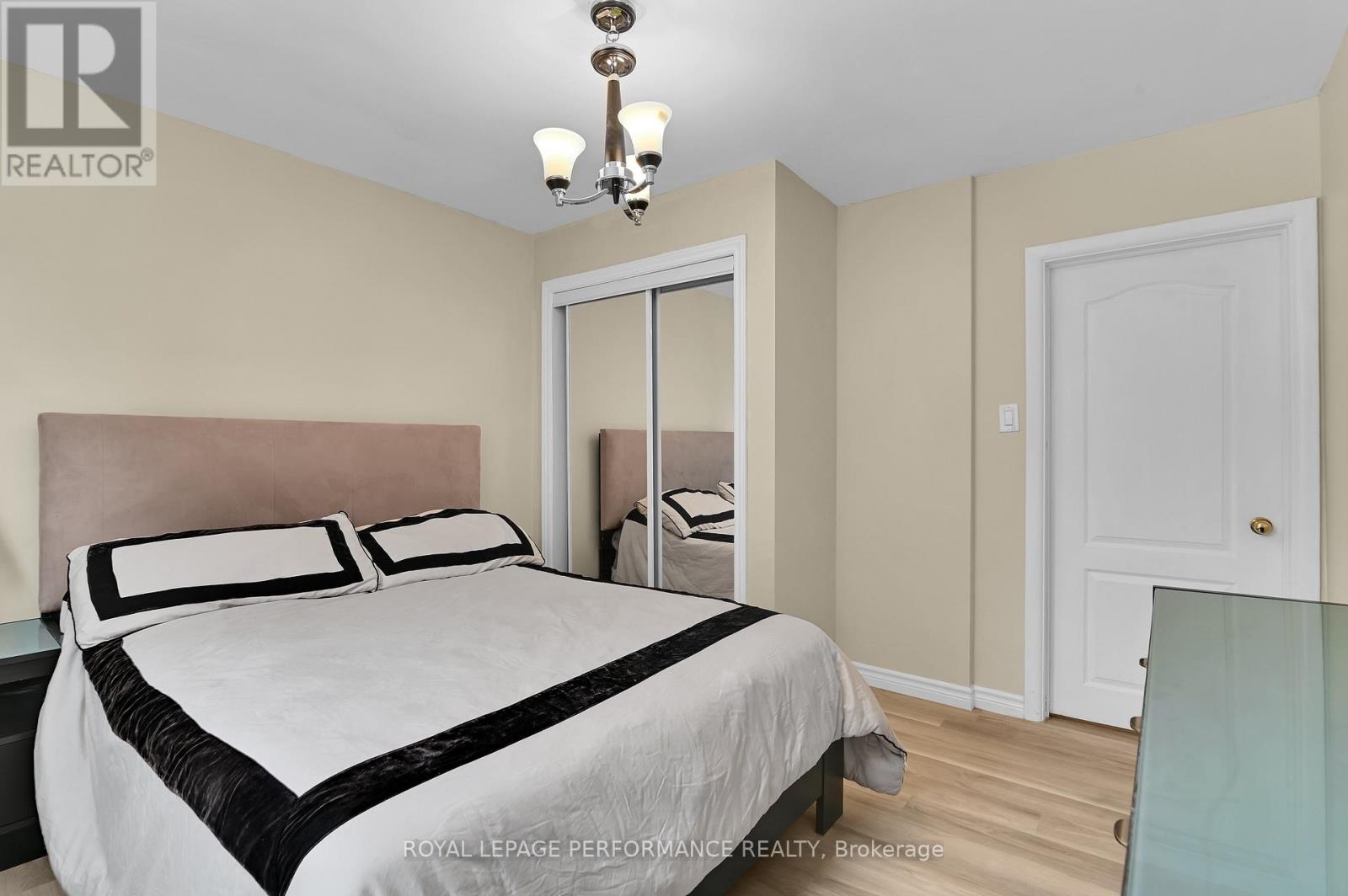 #2 - 474 Vernon Avenue, Ottawa, Ontario  K1K 1A6 - Photo 15 - X12913572