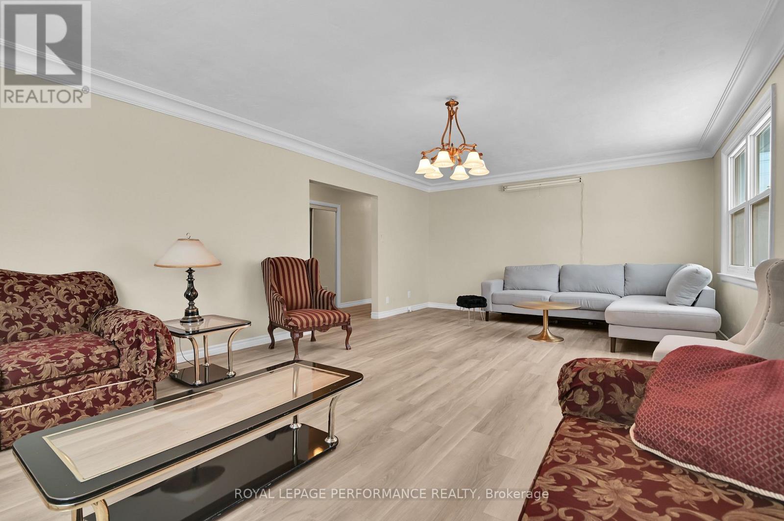 #2 - 474 Vernon Avenue, Ottawa, Ontario  K1K 1A6 - Photo 6 - X12913572