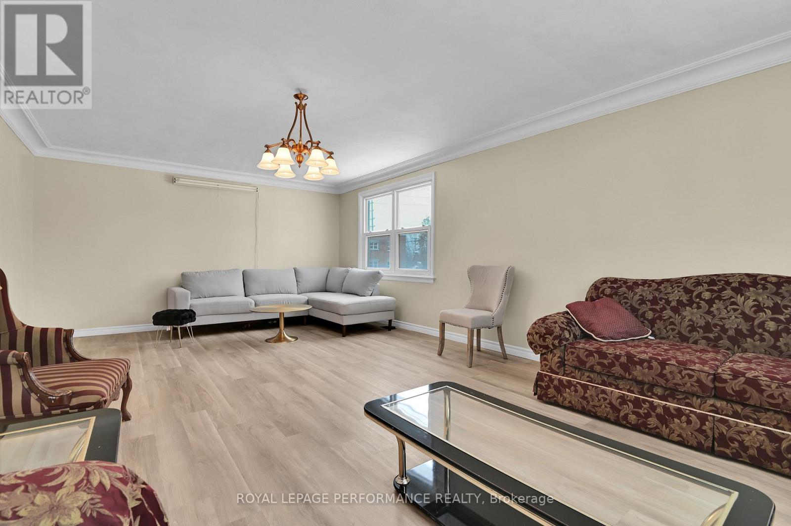 #2 - 474 Vernon Avenue, Ottawa, Ontario  K1K 1A6 - Photo 7 - X12913572