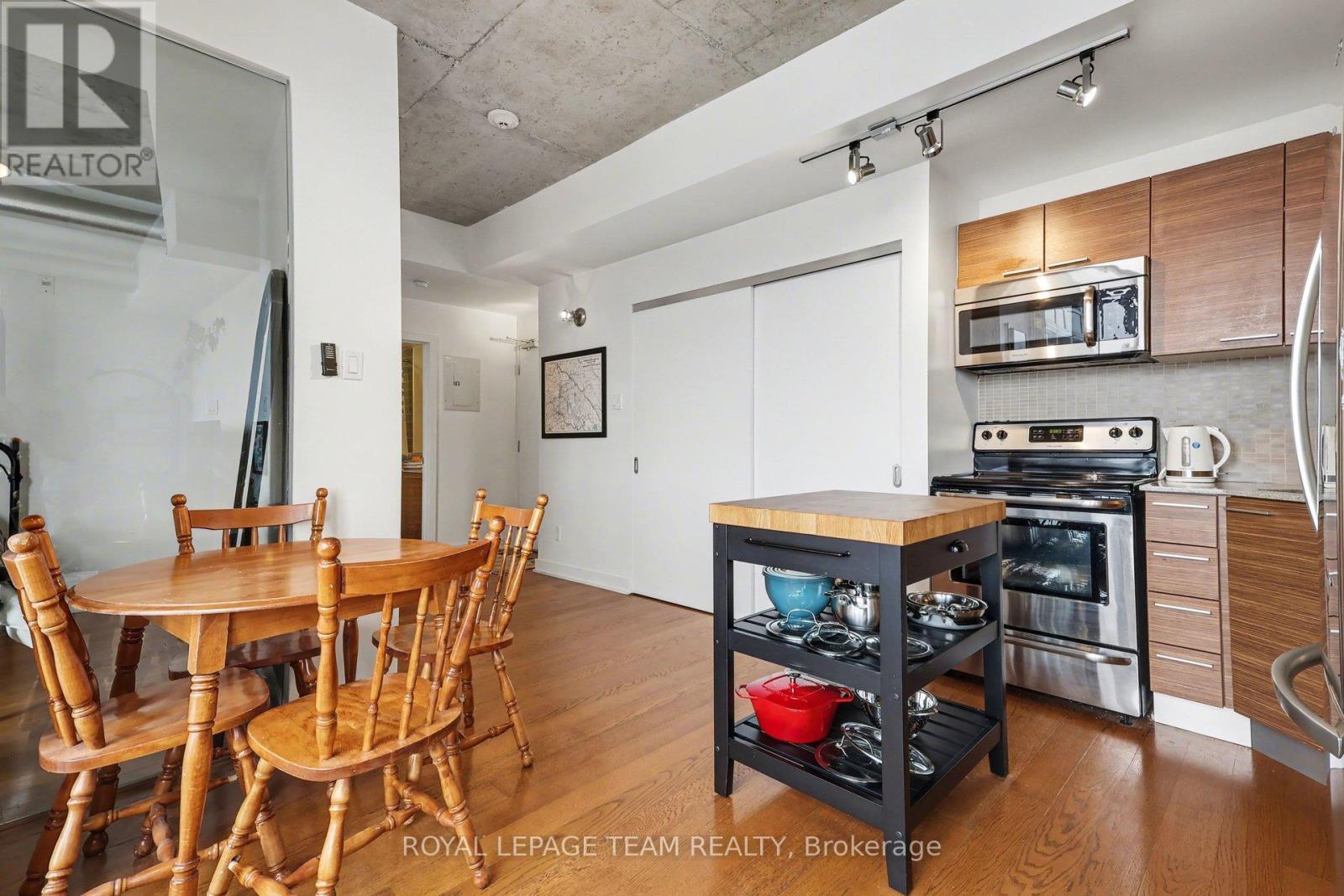 507 - 354 Gladstone Avenue, Ottawa, Ontario  K2P 0R4 - Photo 5 - X12913574