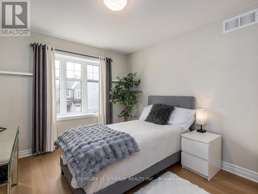 634 Moorpark Avenue, Ottawa, Ontario  K2M 0H8 - Photo 25 - X12913588