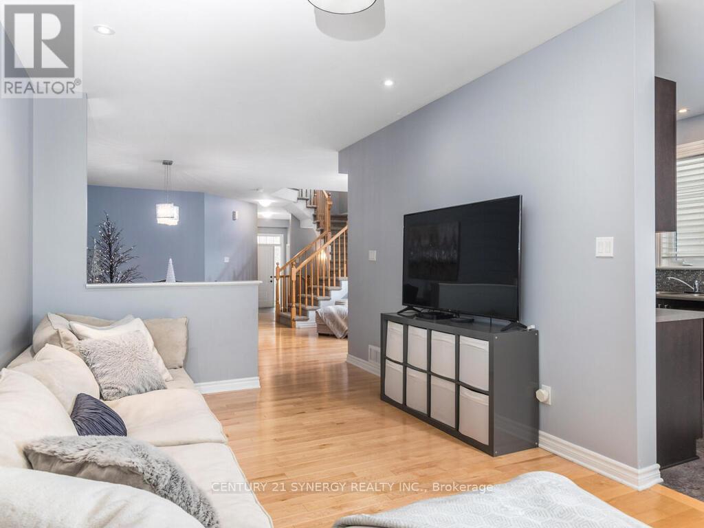 634 Moorpark Avenue, Ottawa, Ontario  K2M 0H8 - Photo 8 - X12913588