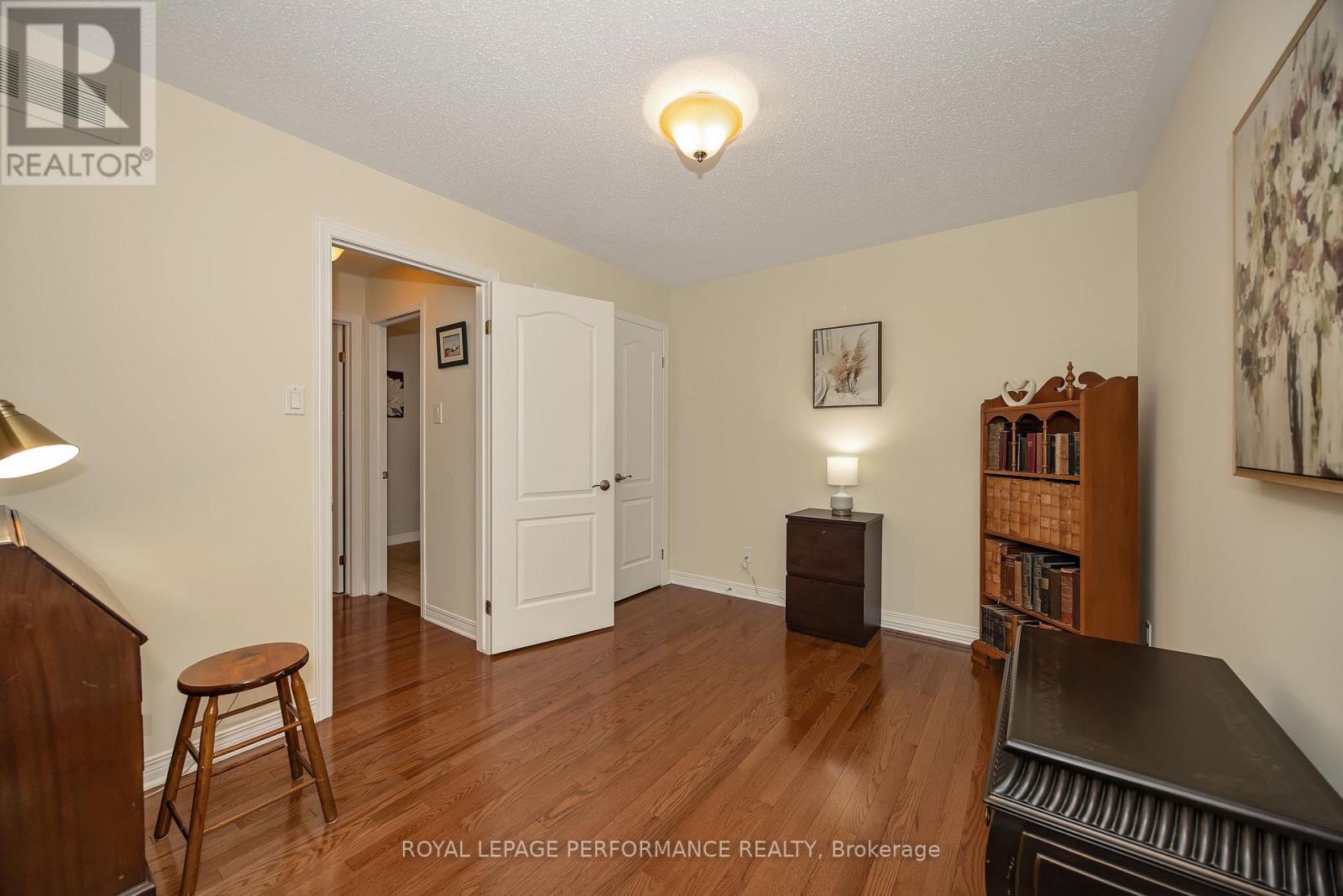 49 Peregrine Crescent, Ottawa, Ontario  K2M 2T2 - Photo 19 - X12913598