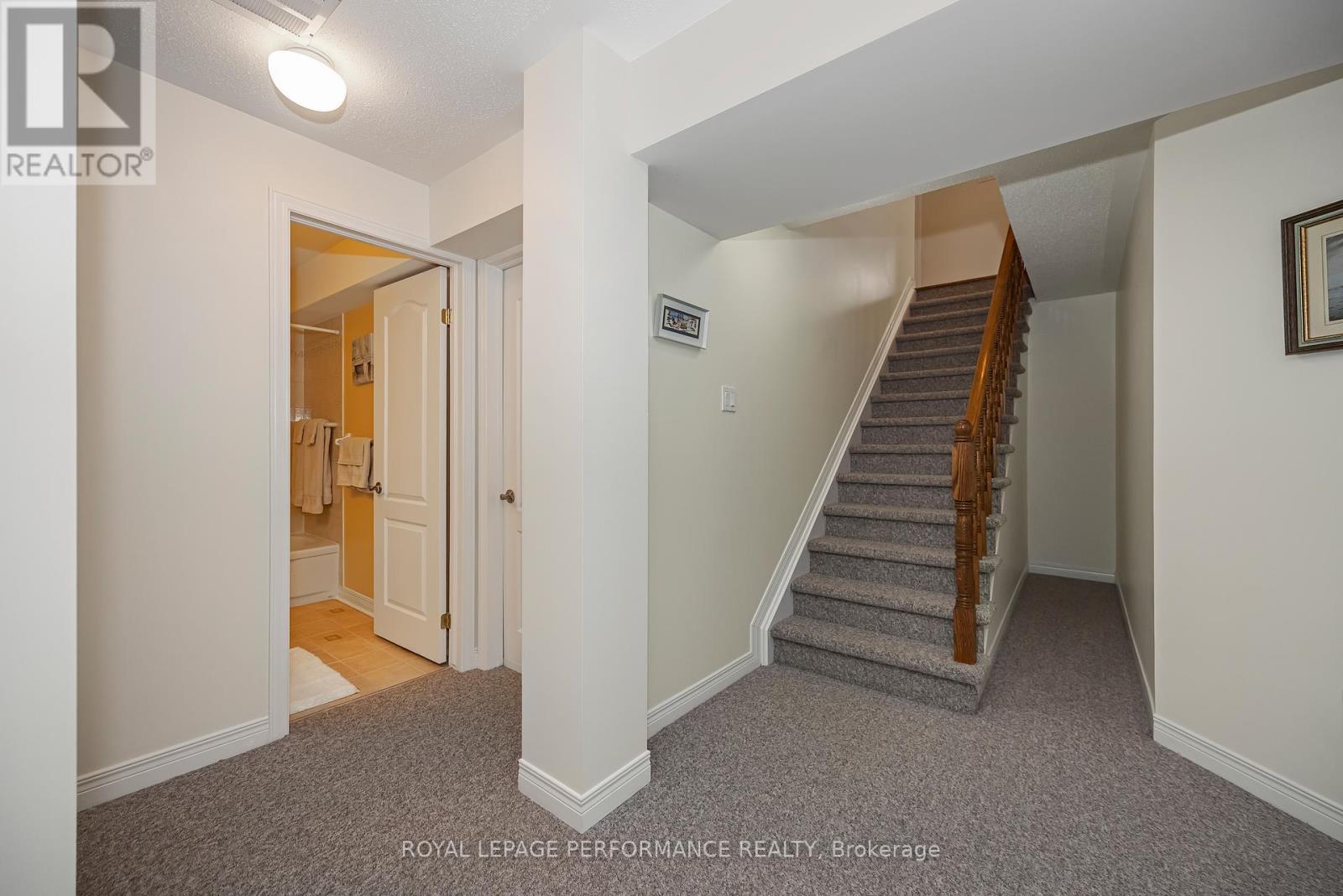 49 Peregrine Crescent, Ottawa, Ontario  K2M 2T2 - Photo 23 - X12913598