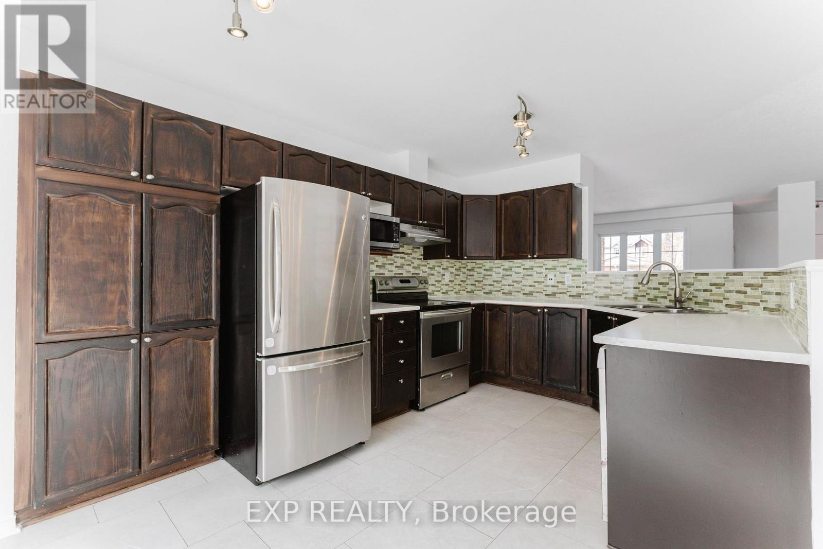 1116 Ballantyne Drive, Ottawa, Ontario  K4A 4C6 - Photo 15 - X12913638