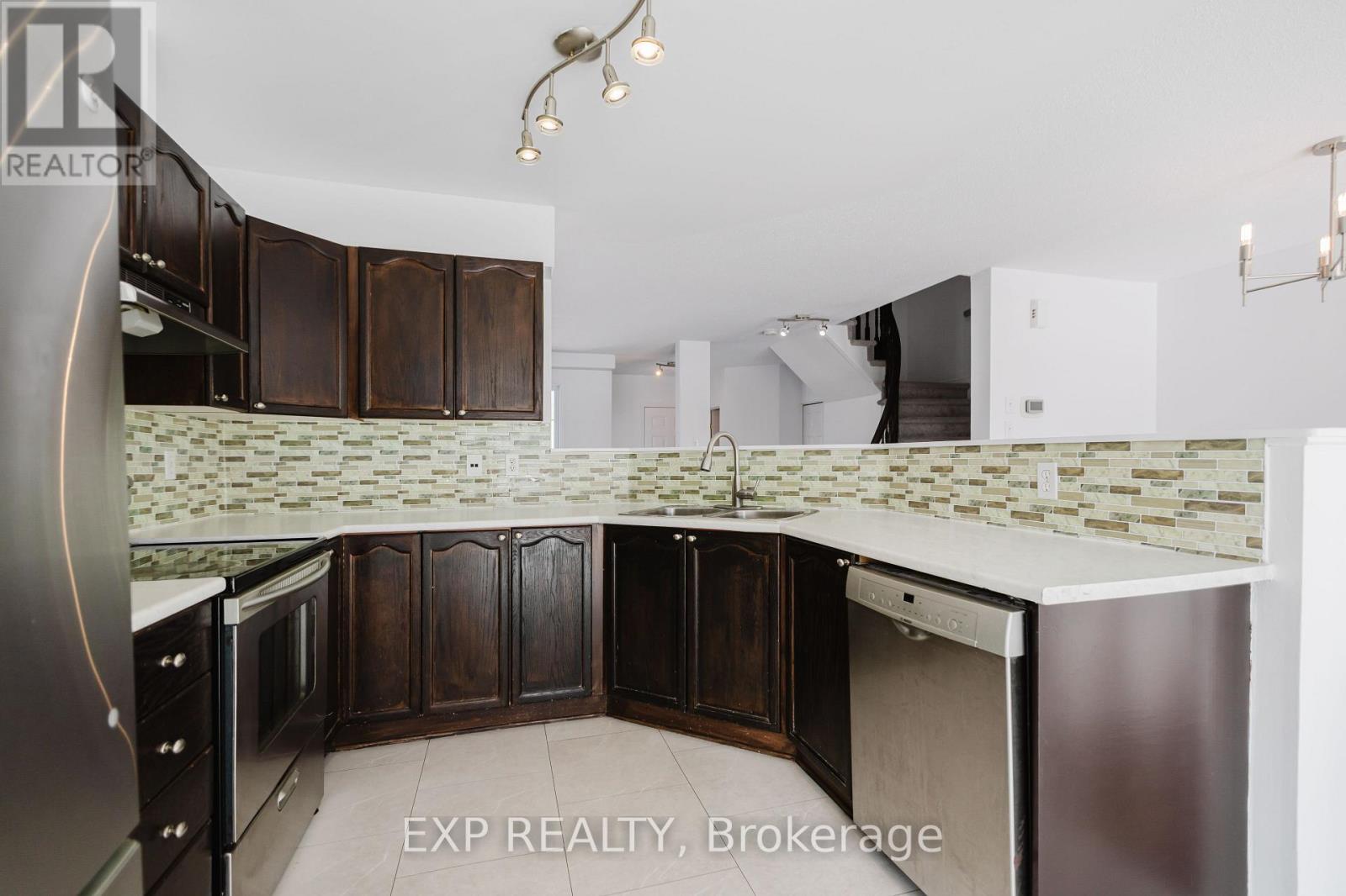 1116 Ballantyne Drive, Ottawa, Ontario  K4A 4C6 - Photo 16 - X12913638