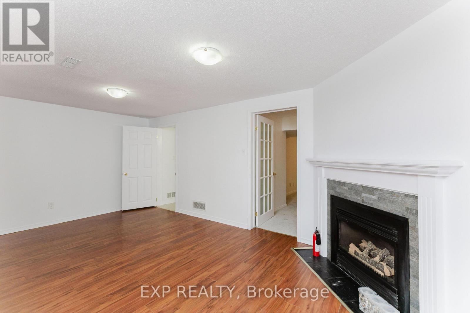 1116 Ballantyne Drive, Ottawa, Ontario  K4A 4C6 - Photo 28 - X12913638