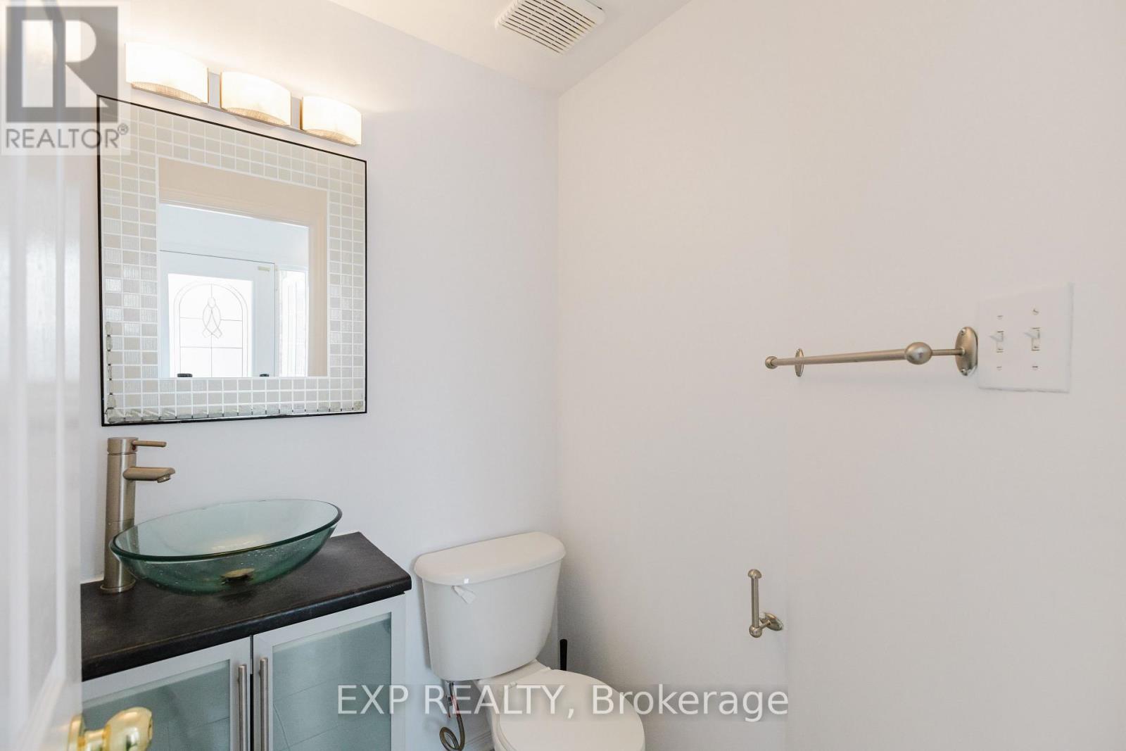 1116 Ballantyne Drive, Ottawa, Ontario  K4A 4C6 - Photo 7 - X12913638