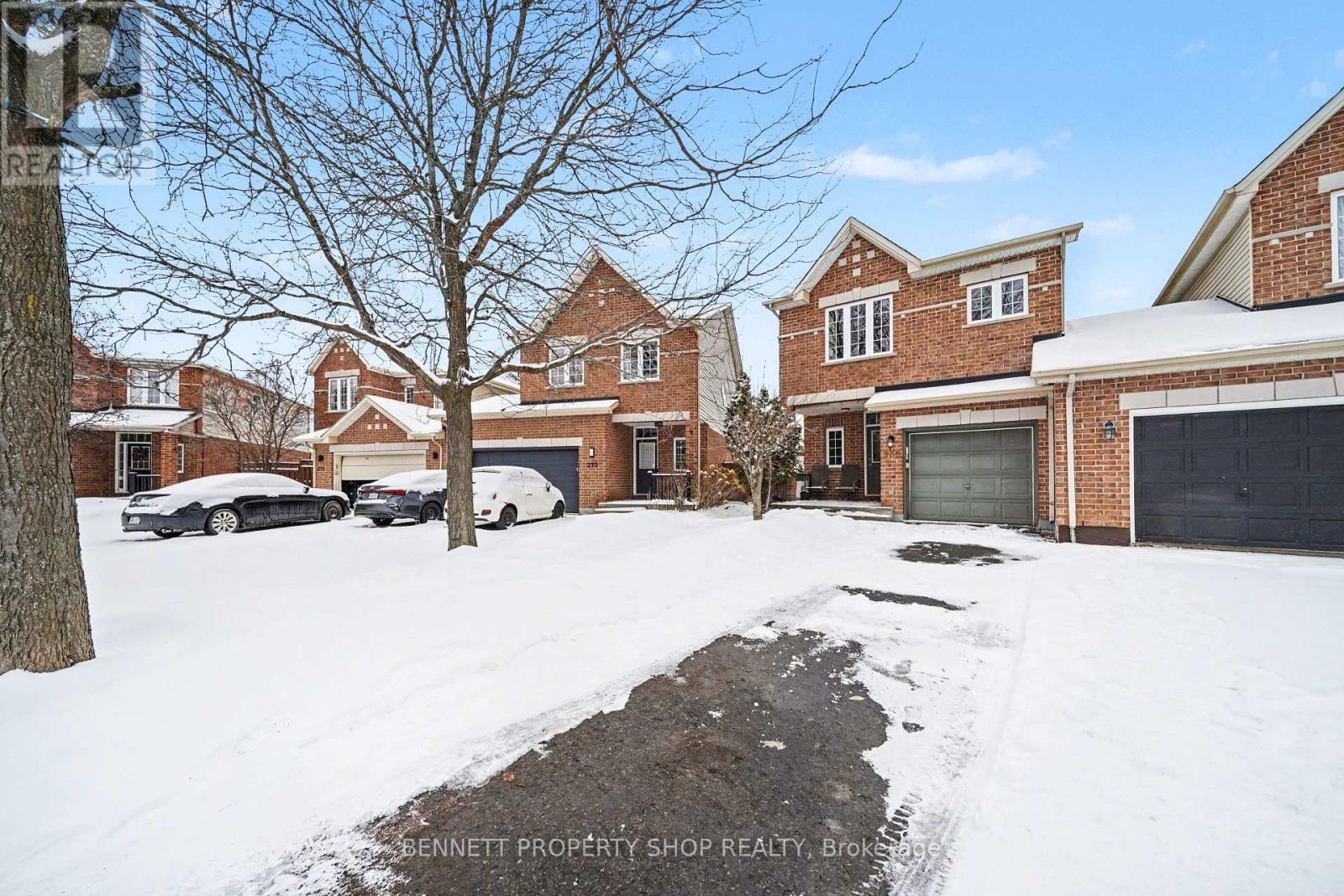 366 Grey Seal Circle, Ottawa, Ontario  K1V 2H5 - Photo 2 - X12913660