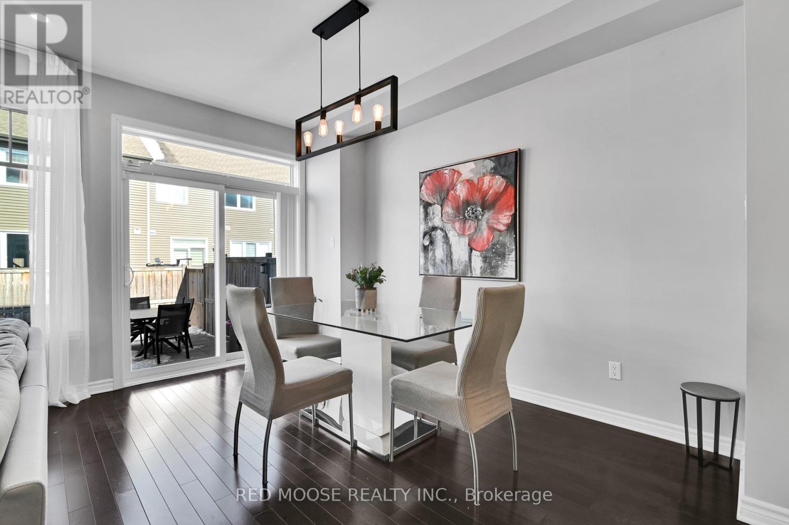 730 Sora Way, Ottawa, Ontario  K1T 0R3 - Photo 12 - X12913706