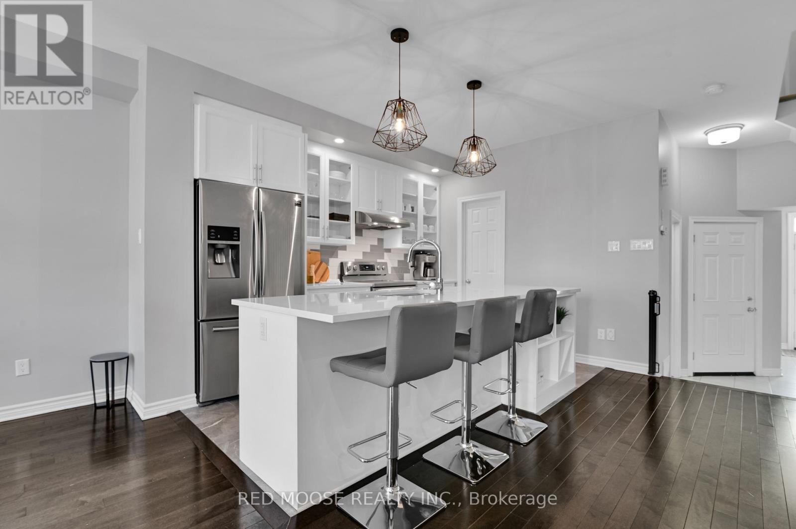 730 Sora Way, Ottawa, Ontario  K1T 0R3 - Photo 8 - X12913706