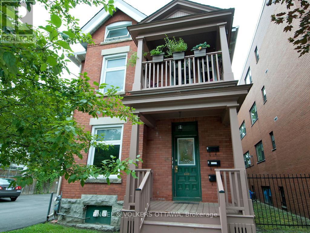 1 - 96 Waverley Street, Ottawa, Ontario  K2P 0V2 - Photo 3 - X12913720
