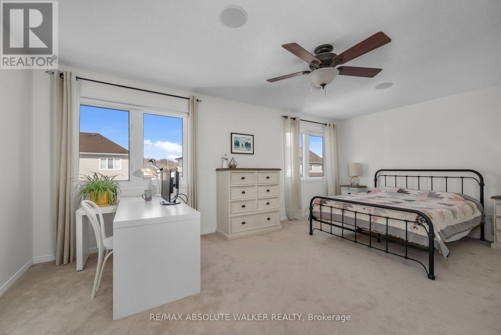 135 Arrowwood Drive, Ottawa, Ontario  K2S 2G3 - Photo 22 - X12913730