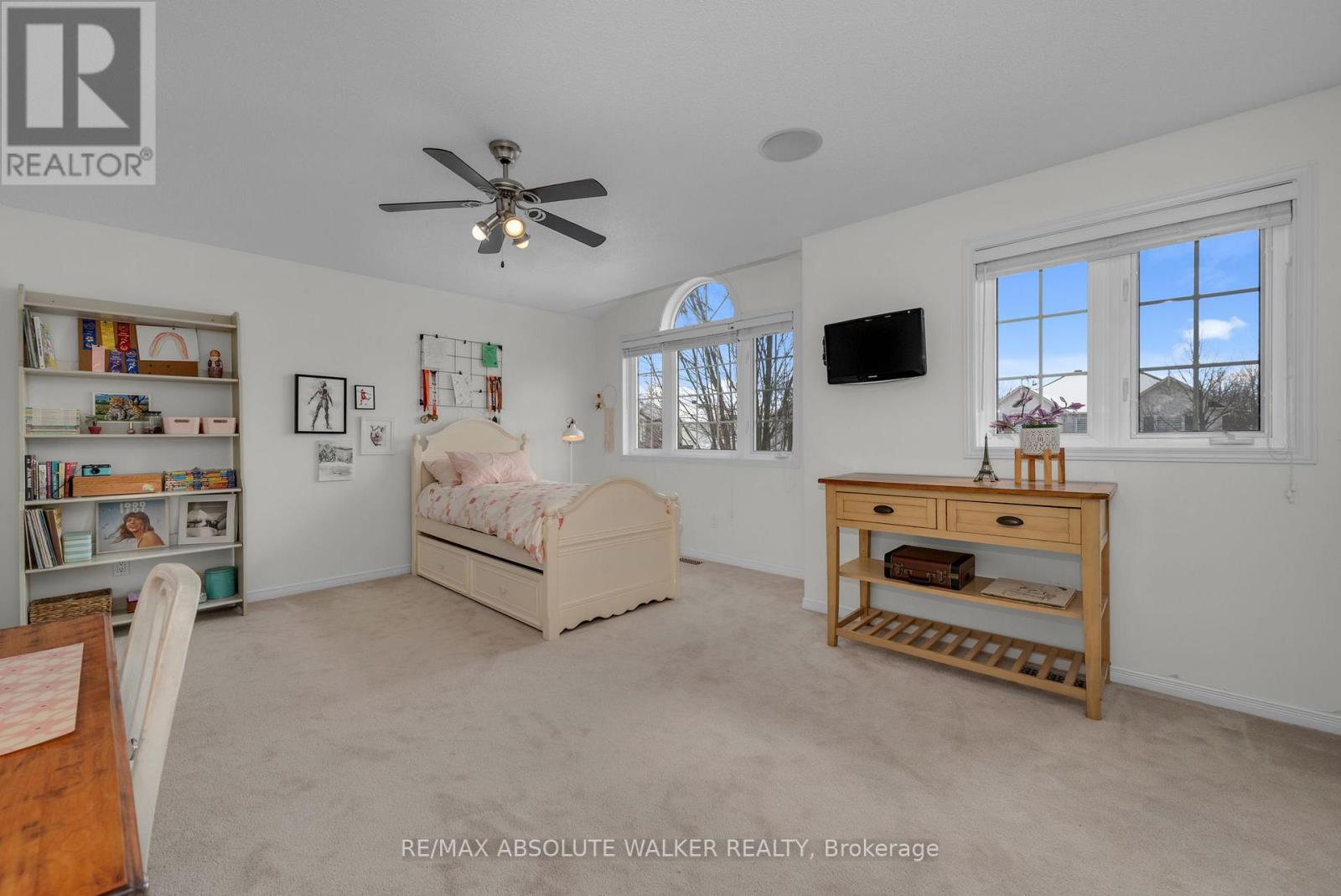 135 Arrowwood Drive, Ottawa, Ontario  K2S 2G3 - Photo 30 - X12913730