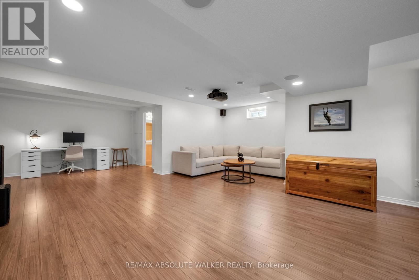 135 Arrowwood Drive, Ottawa, Ontario  K2S 2G3 - Photo 36 - X12913730