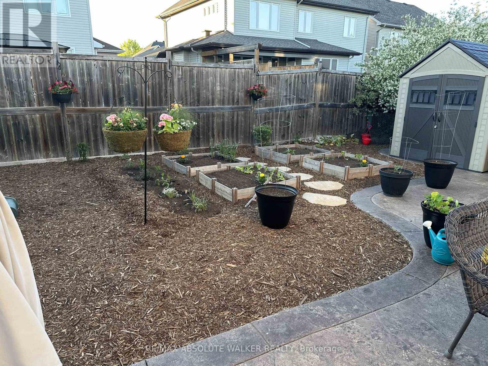 135 Arrowwood Drive, Ottawa, Ontario  K2S 2G3 - Photo 42 - X12913730