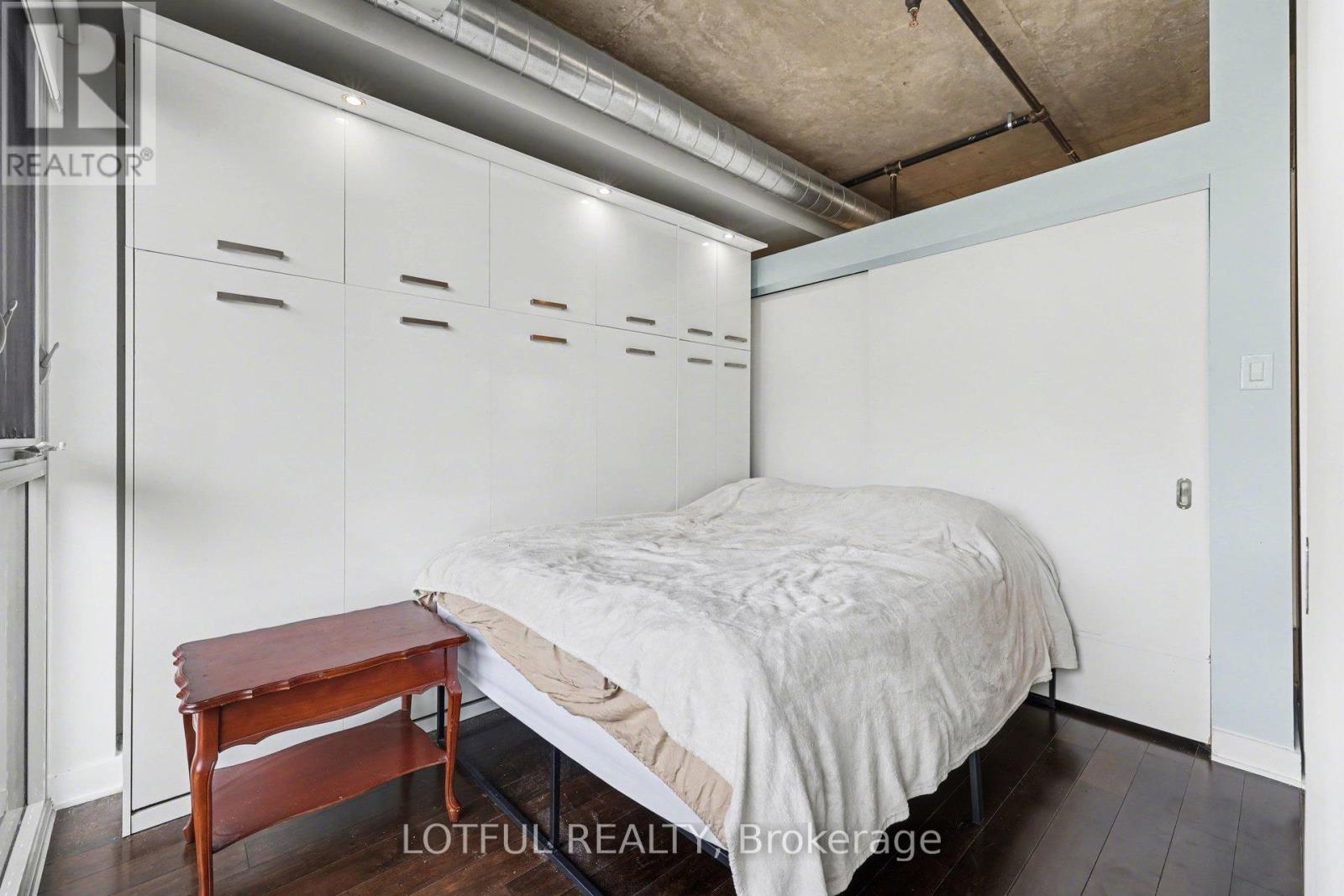 544 - 340 Mcleod Street, Ottawa, Ontario  K2P 1A4 - Photo 17 - X12913752