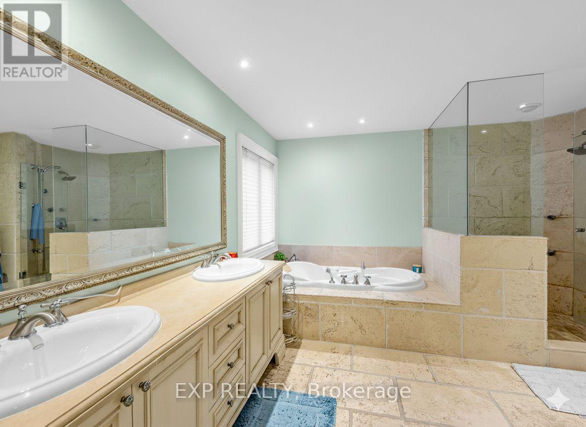 241 Poplar Plains Street, Toronto, Ontario  M4V 2N8 - Photo 21 - C12858802